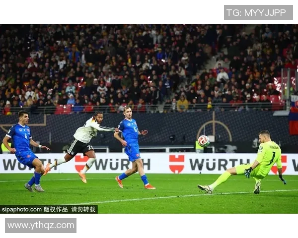 英超激情四溢波尔图5-1莱比锡帽子戏法引爆全场精彩瞬间回顾