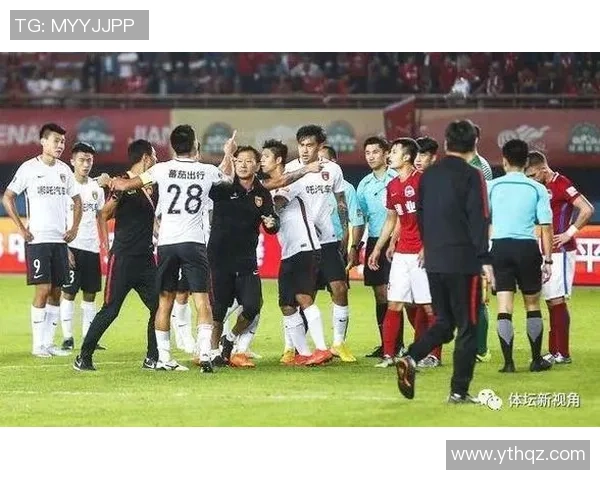 欧联杯惊心动魄拜仁逆转尤文图斯争议判罚引发全场热议