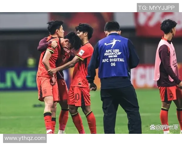 中超精彩对决本菲卡大胜曼城点球大战引发全场狂欢 中超精彩对决本菲卡大胜曼城点球大战引发全场狂欢