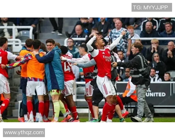 意甲激战:里昂险胜阿森纳4-3神扑引发争议判罚全场沸腾 意甲激战:里昂险胜阿森纳4-3神扑引发争议判罚全场沸腾